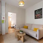 Le Jardin Secret - 9 Min Sanctuaires - Rénové&équipé - Calme Sur Cour - 4 Couchages Apartamento *