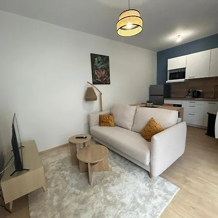 Le Jardin Secret - 9 Min Sanctuaires - Renove & Equipe - Calme Sur Cour - 4 Couchages