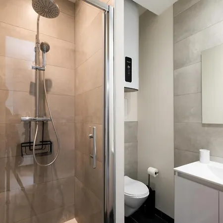 Le Jardin Secret - 9 Min Sanctuaires - Renove & Equipe - Calme Sur Cour - 4 Couchages Lourdes