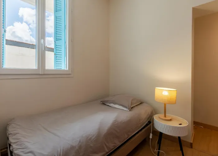 Le Jardin Secret - 9 Min Sanctuaires - Renove & Equipe - Calme Sur Cour - 4 Couchages