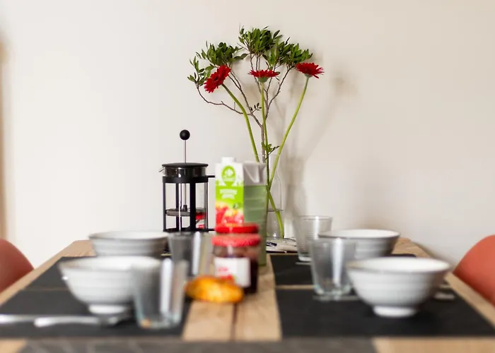 Le Jardin Secret - 9 Min Sanctuaires - Rénové&équipé - Calme Sur Cour - 4 Couchages Appartamento