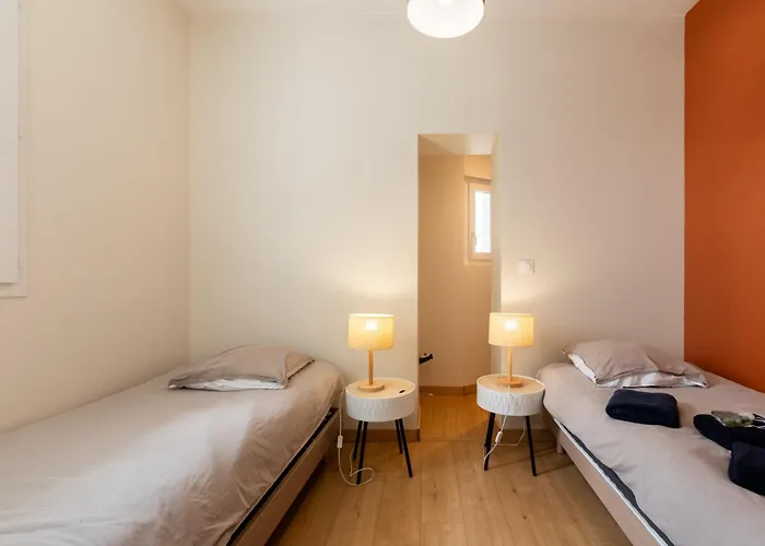 Le Jardin Secret - 9 Min Sanctuaires - Renove & Equipe - Calme Sur Cour - 4 Couchages *